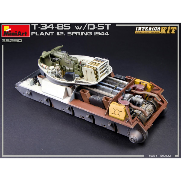 Т-34/85 з Д-5Т. Завод 112. Весна 1944 року. З Інтер'єром 1/35 MiniArt 35290