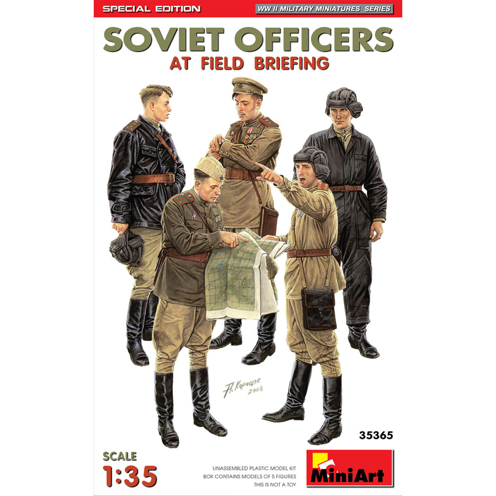 Soviet officers at field briefing. Special Edition 1/35 MiniArt 35365