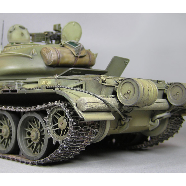 T-54-2 Радянський середній танк Обр. 1949 г. З інтер'єром  1/35 MiniArt 37004