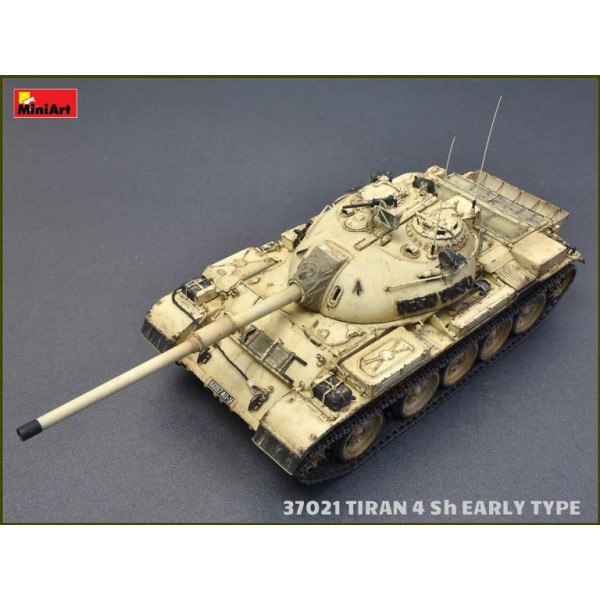 ТИРАН 4 Sh раннього типу з інтер'єром 1/35 MiniArt 37021