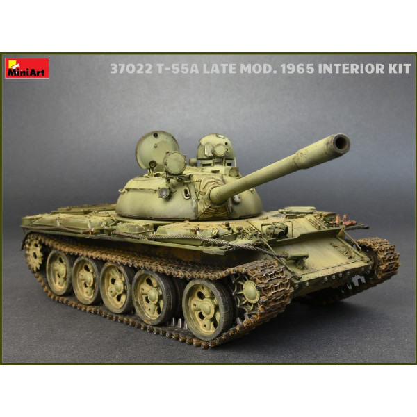 Т-55А пізніх модифікацій 1965 р з інтер'єром 1/35 MiniArt 37022