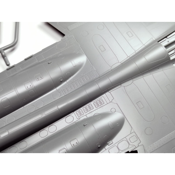  Su-33 "Flanker-D" 1/48 MiniBase 8001