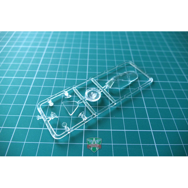 Радянський винищувач Як-1Б 1/48 Modelsvit 4801