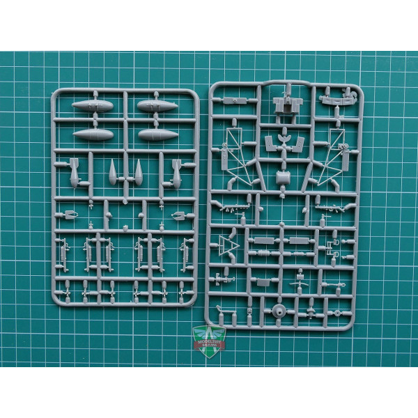 Yak-1 Soviet fighter on skis 1/48 Modelsvit  4802