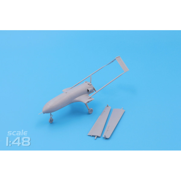 Далекобійний ударний БПЛА Ан-196 "Лютий" 1/48 Modelsvit 4825