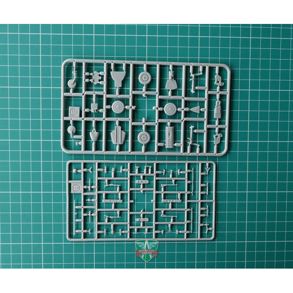 S-22I(Su-7IG) variable wing geometry 1/72 Modelsvit  72009
