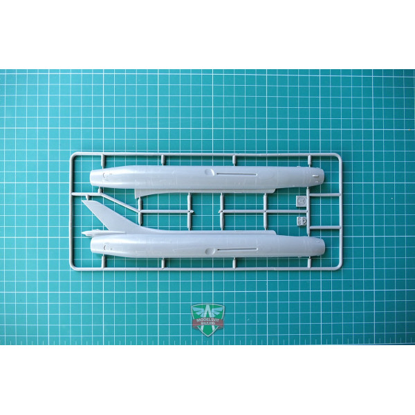 S-32MK Soviet bomber 1/72 Modelsvit  72019