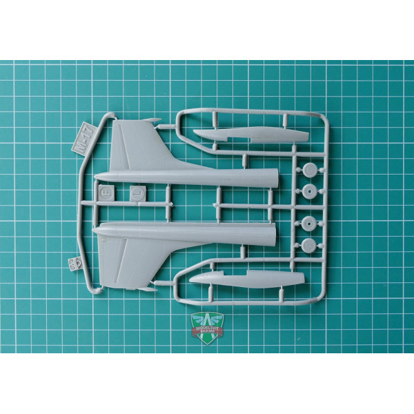 Літак-перехоплювач М-17 "Стратосфера" 1/72 Modelsvit 72024