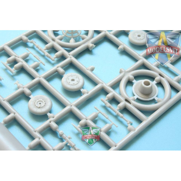 MiG I-7U 1/72 Modelsvit  72027