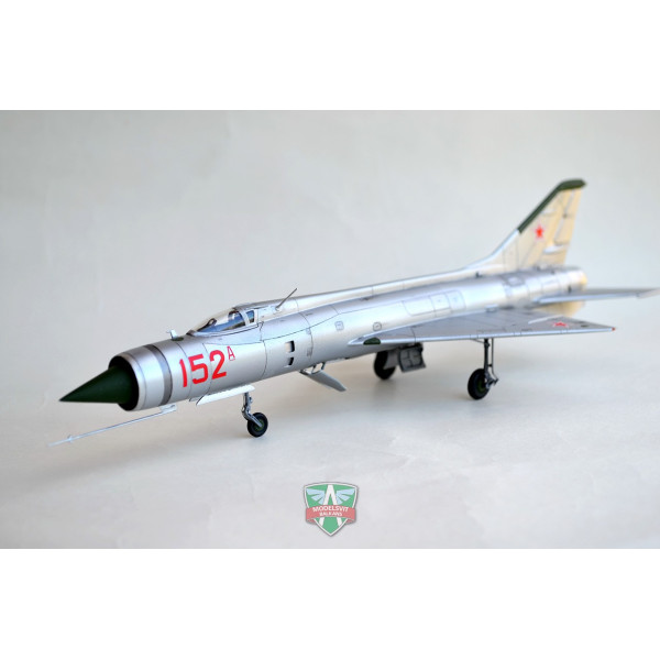 Ye-152A Soviet twin-engined interceptor 1/72 Modelsvit  72028