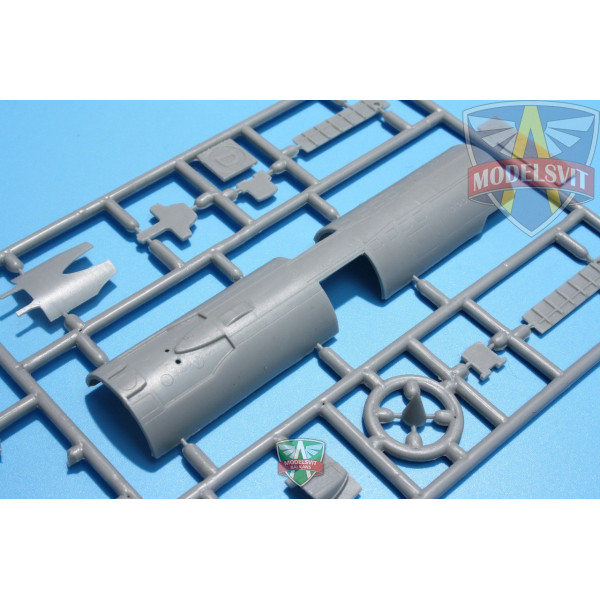 Перехоплювач Е-152м 1/72 Modelsvit 72030