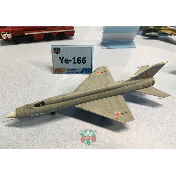 Ye-166 Heavy experimental interceptor  1/72 Modelsvit  72032