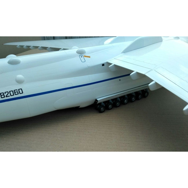 ANTONOV AN-225 MRIYA 1/72 Modelsvit 7206