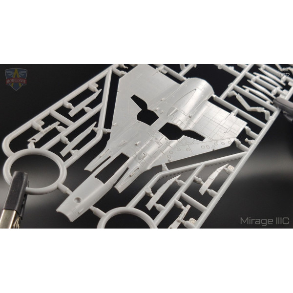 Mirage IIIC all-weather interceptor 1/72 Modelsvit  72061