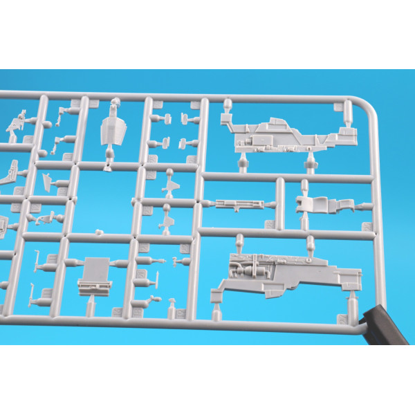Dassault  Mirage 2000B 1/72 Modelsvit 72074