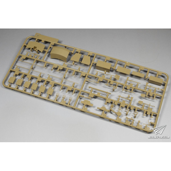 Sturmmorser Tiger RM61 L/5,4 / 38 cm With Full Interior  1/35 RFM  5012