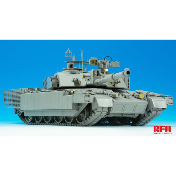 CHALLENGER 2 TES 1/35 RFM 5039