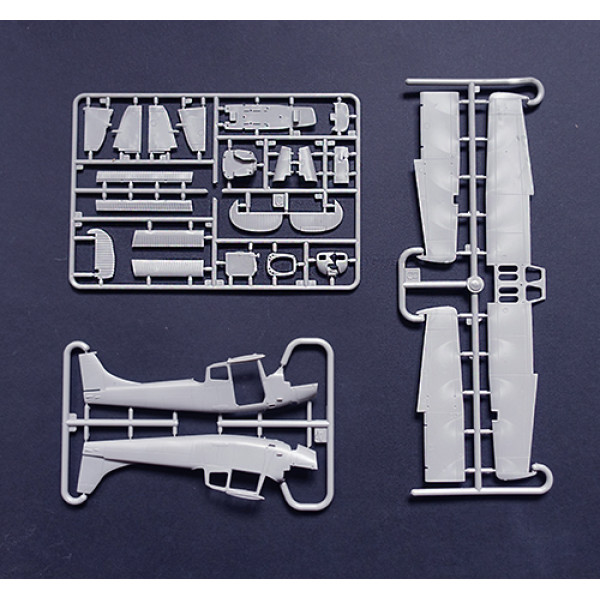 Cessna L-19/0-1 Bird Dog 1/48 Roden 409