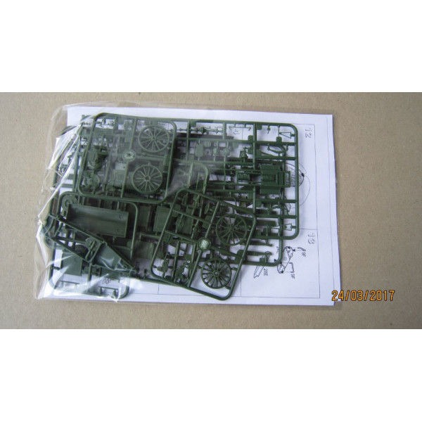 FWD Model B 3 ton & BL 8-inch howitzer Mk.VI  1/72 Roden 713