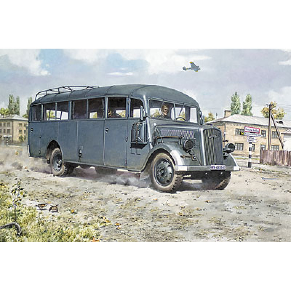 Opel Blitz Omnibus model W39 1/72 Roden 720