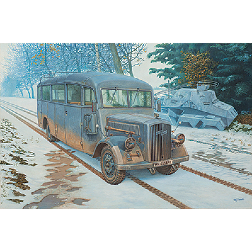 Opel 3.6-47 Omnibus model W39 Ludewig-built, early  1/35 Roden 807
