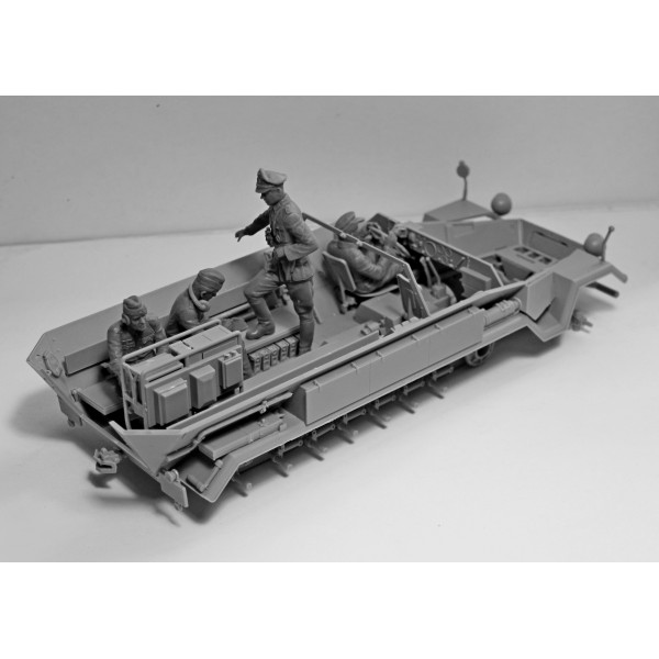 Sd.Kfz.251 / 6 Ausf.A з екіпажем 1/35 ICM 35104