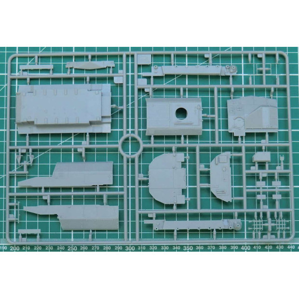 Field Artillery Ammunition Support Vehicle (FAASV)  1/72 Riich  72003