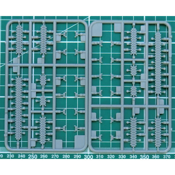 Field Artillery Ammunition Support Vehicle (FAASV)  1/72 Riich  72003
