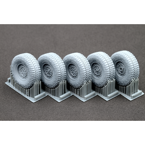 HMMWV MT/R 24-bolt Sagged wheel set  "ICM" (3D Print) 1/35 ScaleX WM 35001S