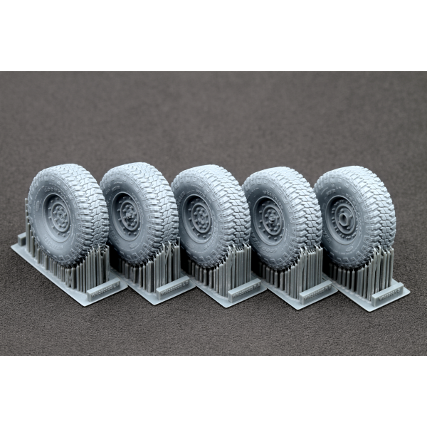 HMMWV MT/R 12-bolt Sagged wheel set  "ICM" (3D Print) 1/35 ScaleX WM 35002S