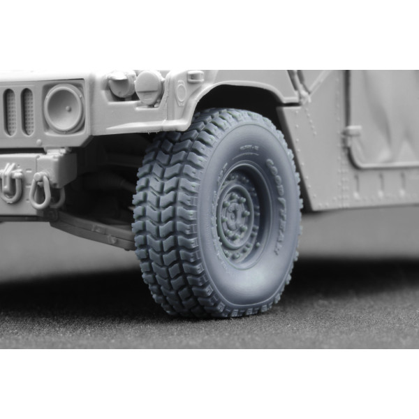 HMMWV MT 24-bolt Sagged wheel set  "ICM, Academy" (3D Print) 1/35 ScaleX WM 35003S