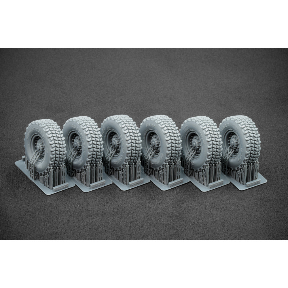 HIMARS V2- Sagged wheel set  "Trumpeter" (3D Print) 1/35 ScaleX WM 35012S