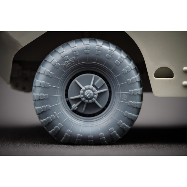 BRDM 2 Sagged wheel set  "Trumpeter" (3D Print) 1/35 ScaleX WM 35013S
