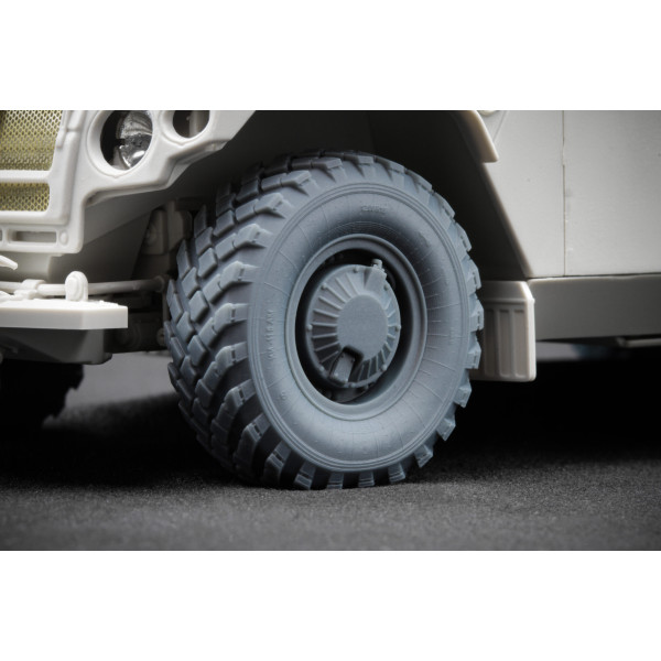GAZ Tiger V2 Sagged wheel set (with shield) "Meng" (3D Print) 1/35 ScaleX WM 35016S