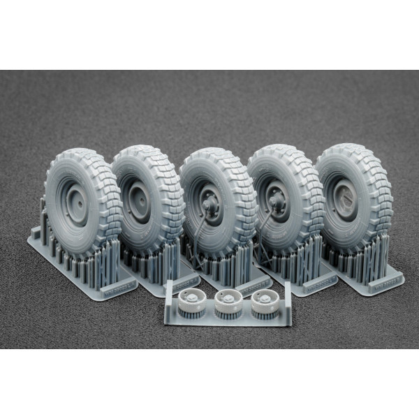Unimog 404 11.0R20 X v2 Ordinary wheel set "ICM , AK , Revell" (3D Print) 1/35 ScaleX WM 35023
