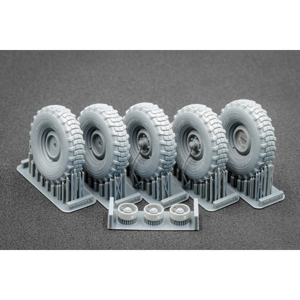 Unimog 404 11.0R20 X v2 Sagged wheel set "ICM , AK , Revell" (3D Print) 1/35 ScaleX WM 35023S