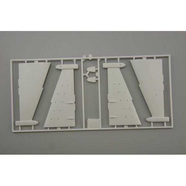 Su-25 UM  1/48 Smer 0858