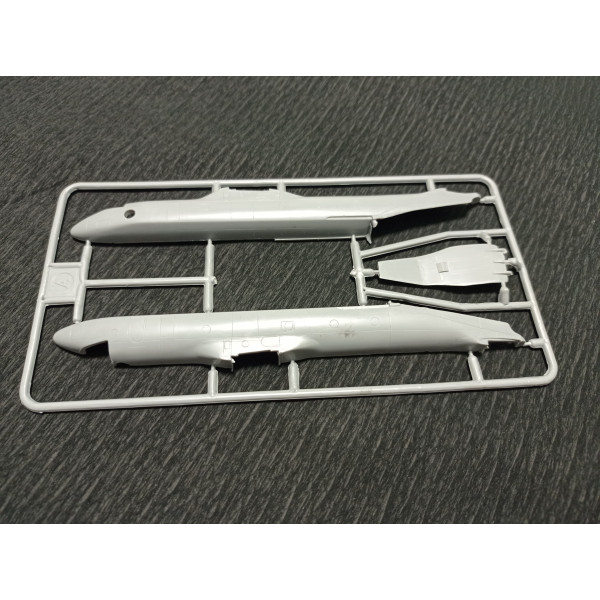  Antonov An-26 NATO code "Curl"  1/144 Sova-M 14003 