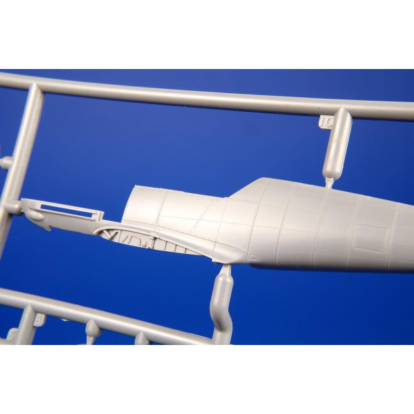 Messerschmitt Bf 109E-3 1/72 Special Hobby 72443