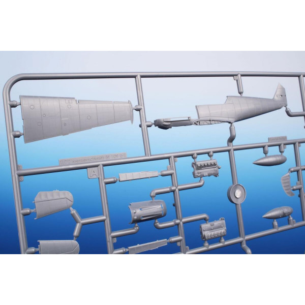 Messerschmitt Bf 109E-1 ‘J/88 Legion Condor’  1/72 Special Hobby 72459