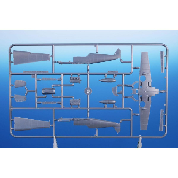 Messerschmitt Bf 109E-7Trop ‘Braving Sand and Snow’ 1/72 Special Hobby 72462