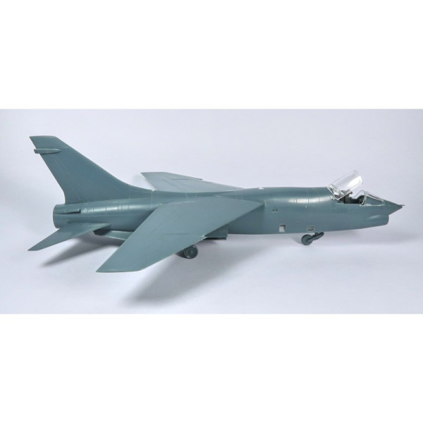 RF-8G Photo-Recon Crusader over Vietnam  1/72 Sword Models 72150