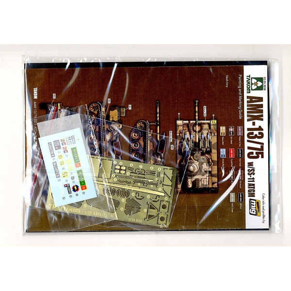 AMX-13/75 SS11 ATGM French Light Tank  1/35 Takom 2038