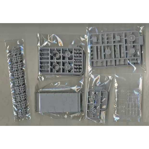 AMX-13 Chaffee Turret  1/35 Takom 2063