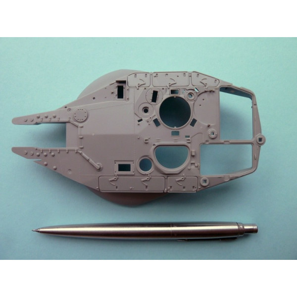  Israeli MBT Merkava Mk.2b  1/35 Takom 2080