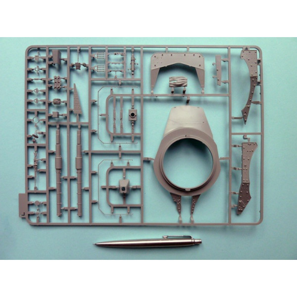  Israeli MBT Merkava Mk.2b  1/35 Takom 2080