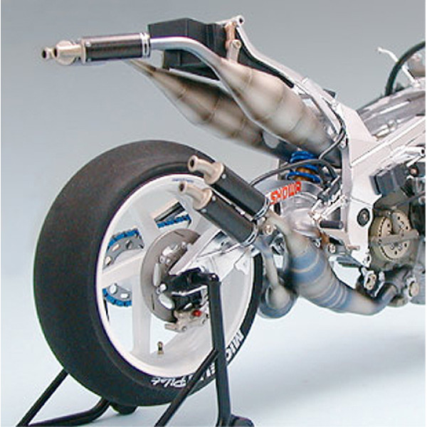Мотоцикл Suzuki RGV-T XR89 1/12 Tamiya 14081