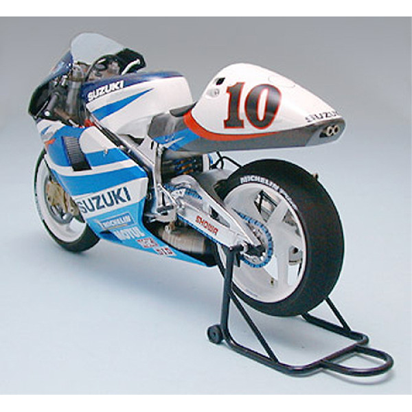 Мотоцикл Suzuki RGV-T XR89 1/12 Tamiya 14081