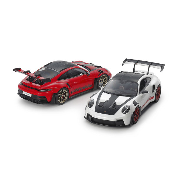 Збірна модель - PORSCHE 911 GT3 RS (992)  1/24 Tamiya 24370