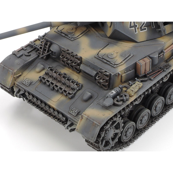 Збірна модель - Німецький танк Panzerkampfwagen IV Ausf G. та мотоцикл  1/35 Tamiya 25209